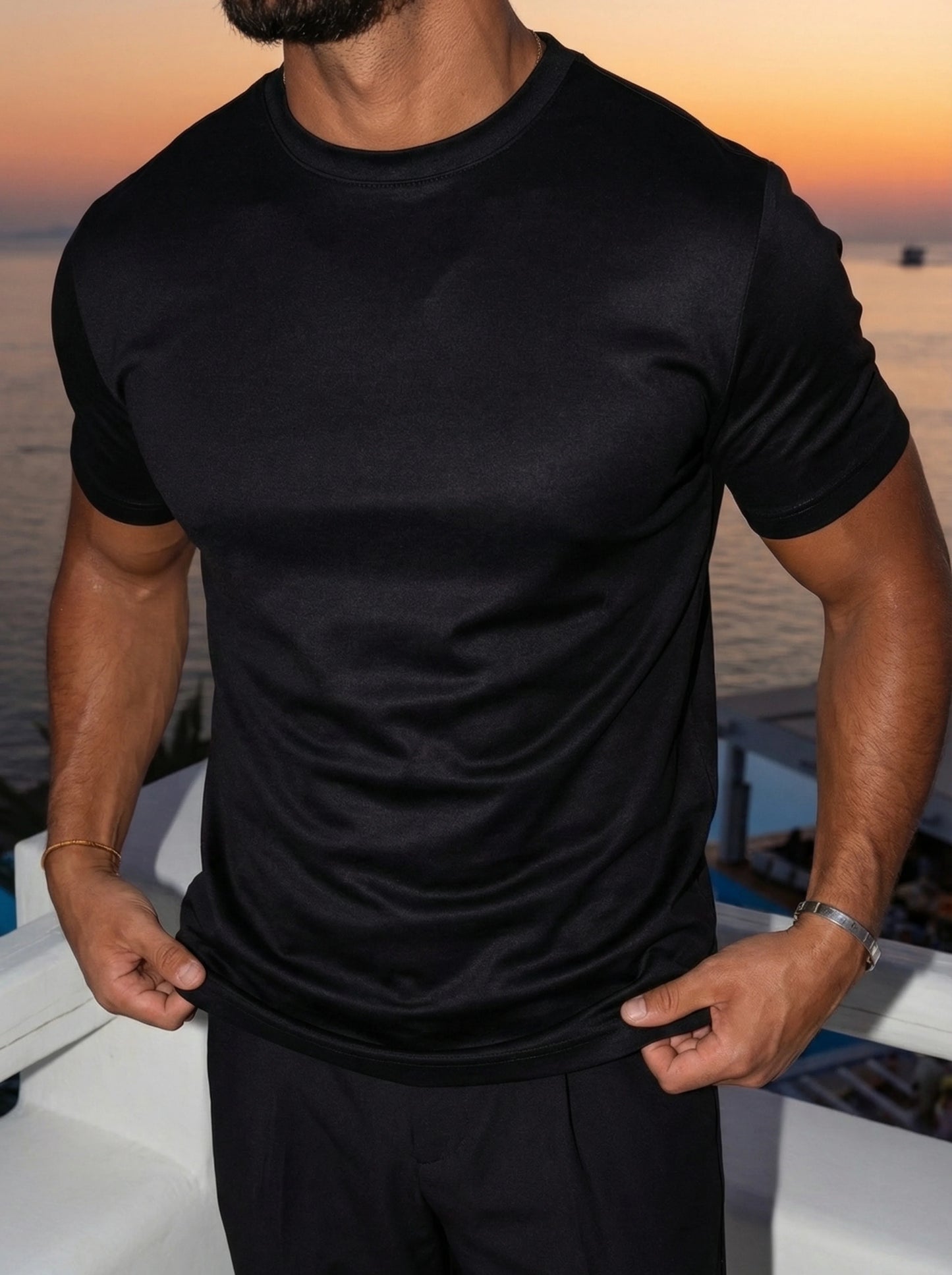 Playera Esencial Negro Jet