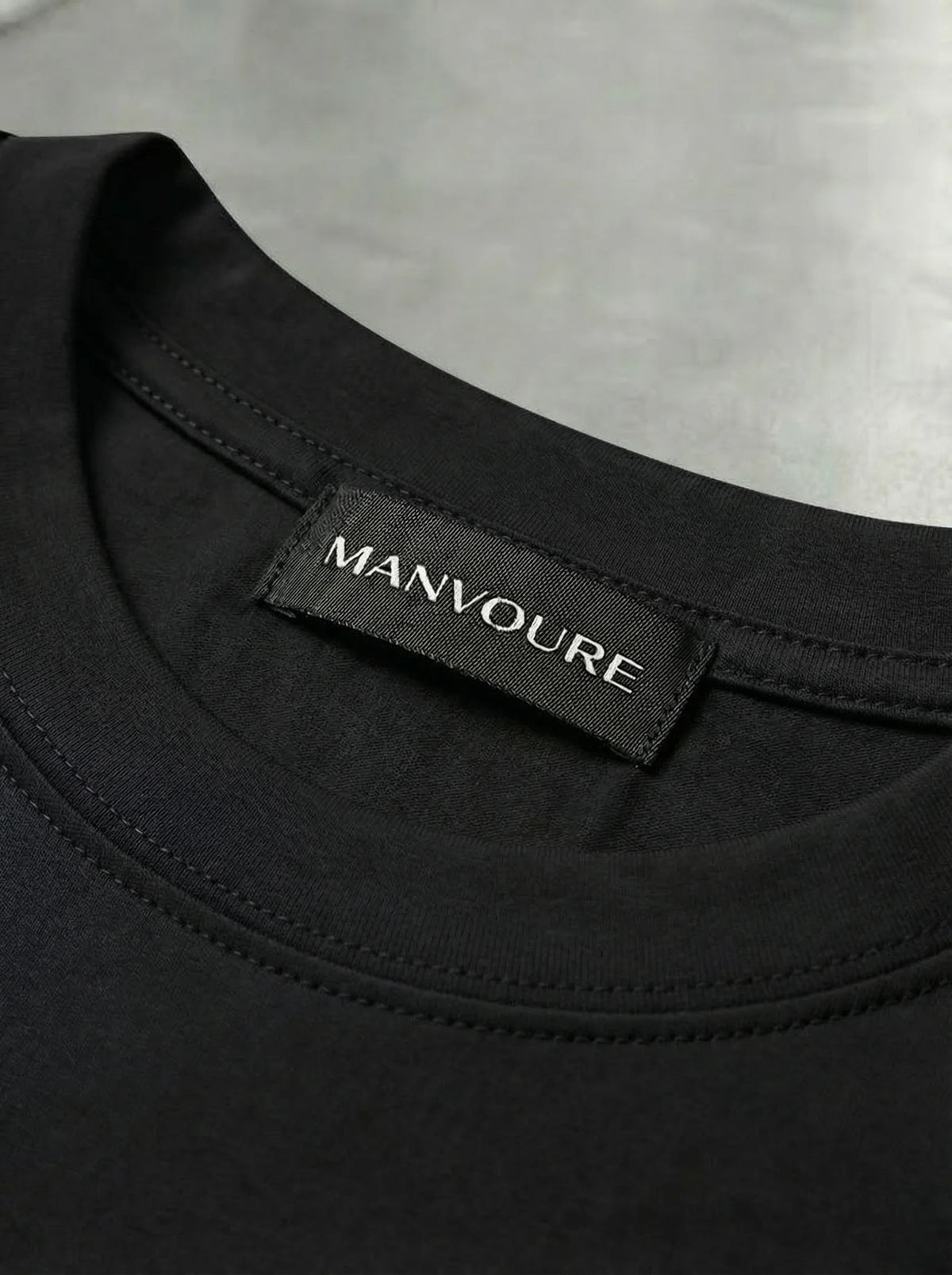 Playera Esencial Negro Jet