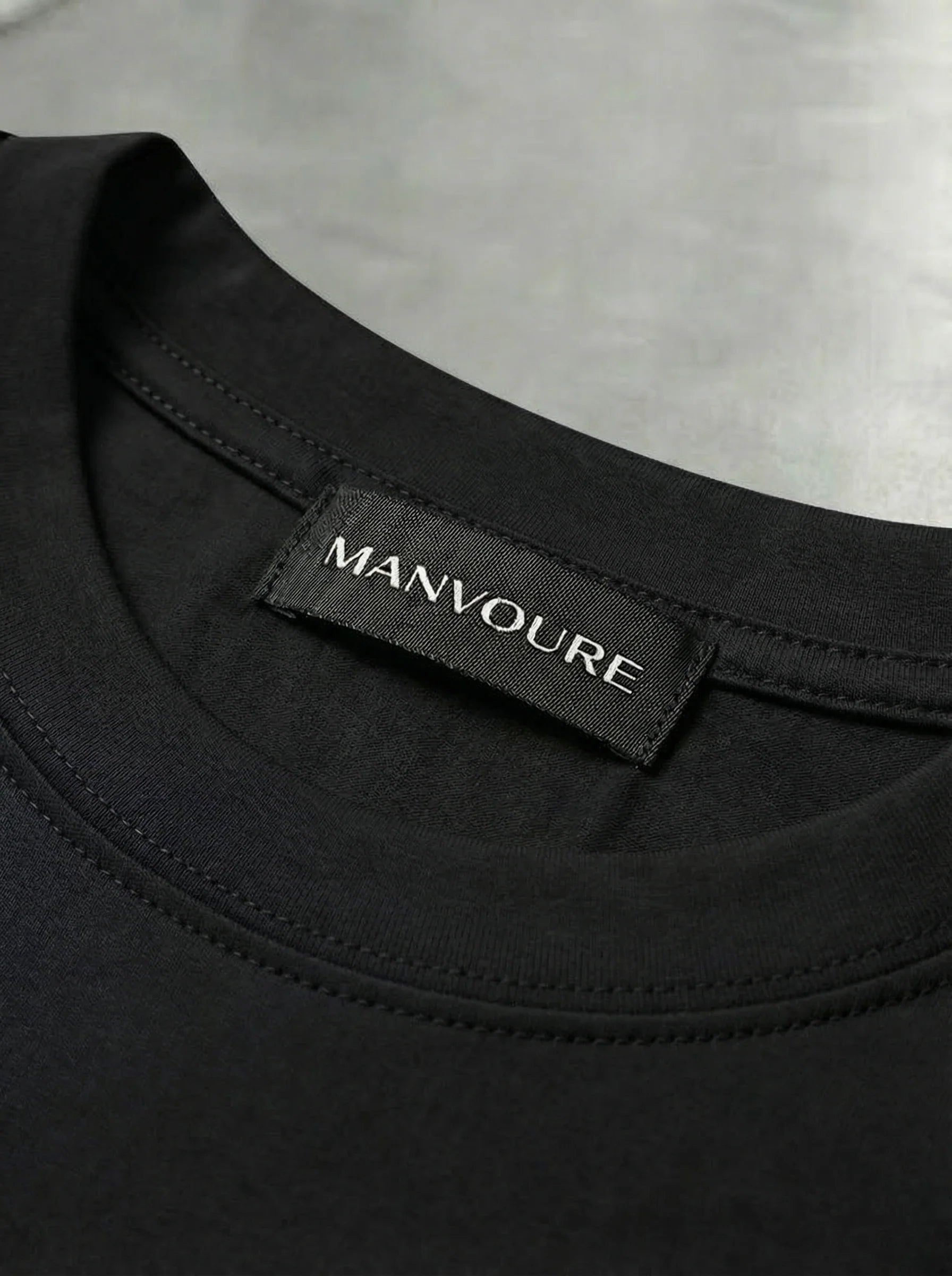 Playera Esencial Negro Jet